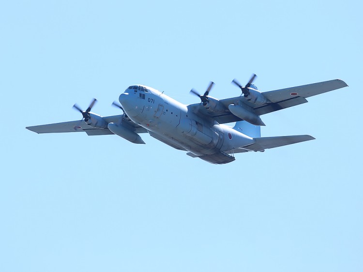 JSDF_C-130H_20160312-3