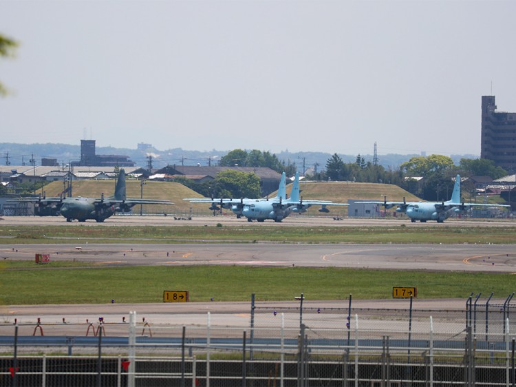 JSDF_C-130H_20160501-1