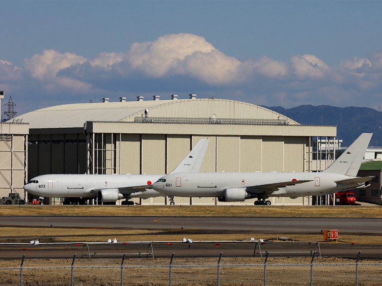 JSDF_KC-767_20160312-5