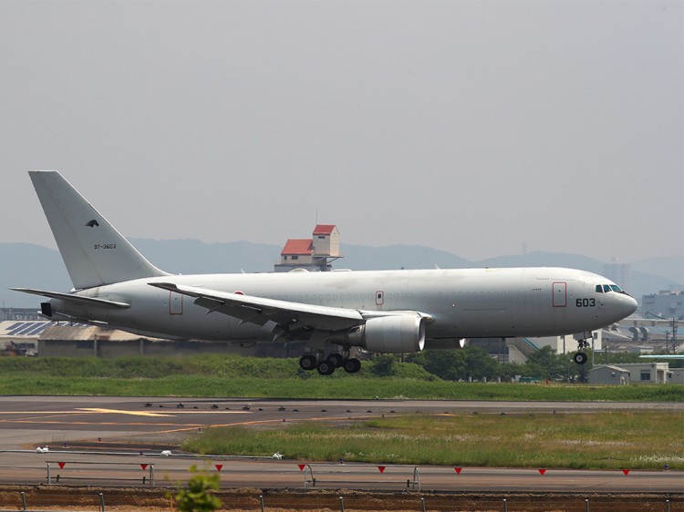 JSDF_KC-767_20160524-2