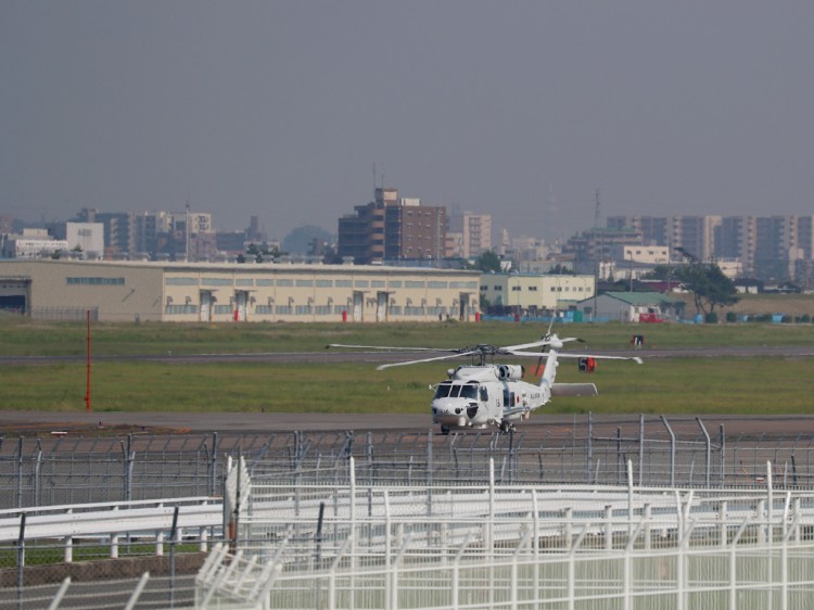 JSDF_SH-60K_20160520-1