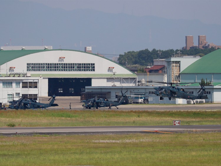 JSDF_UH-60J_20160523-3