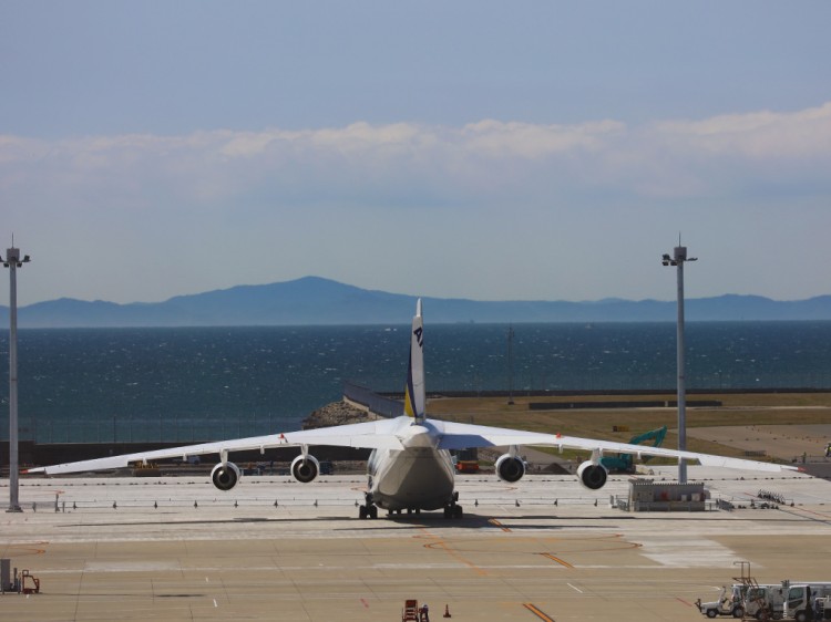 antonov20160422-1