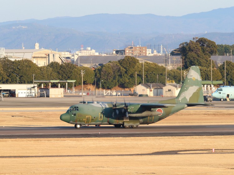 JSDF_C-130H_20170105-1