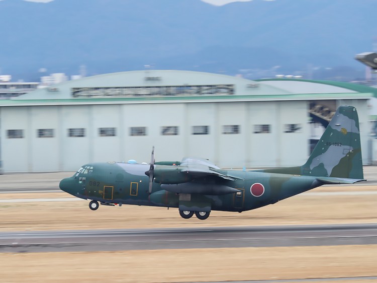 JSDF_C-130H_20170112-4