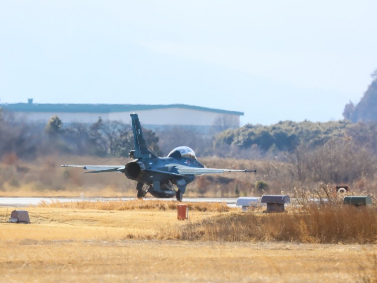 JSDF_F2_20170213-3