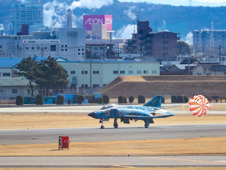 JSDF_F-4_20170208-11