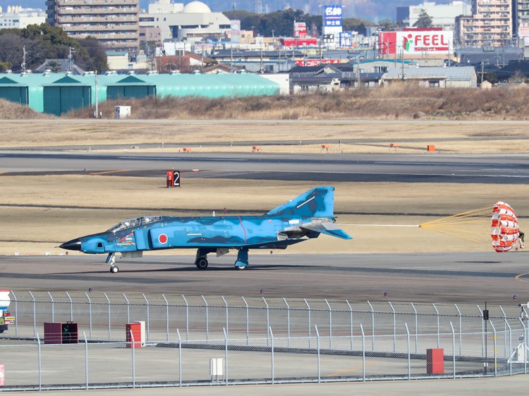 JSDF_F-4_20170208-15