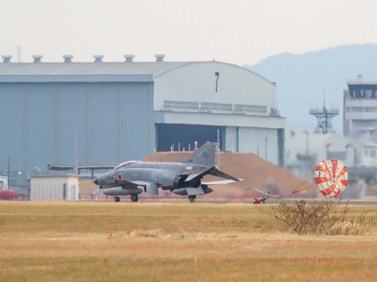 JSDF_F-4_20170313-13