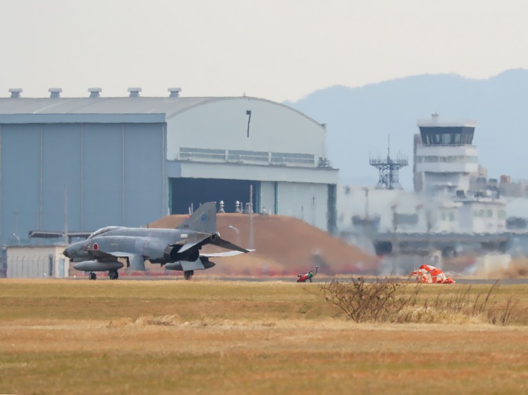 JSDF_F-4_20170313-14