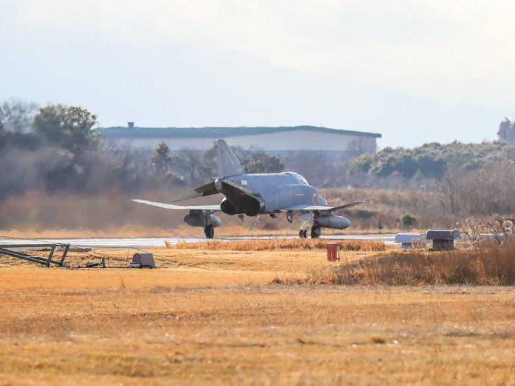 JSDF_F4_20170213-4