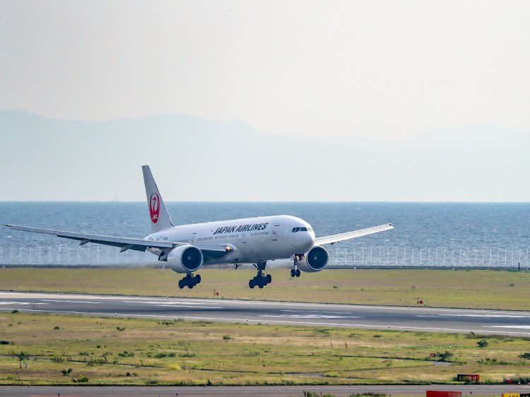 jal20161012-1